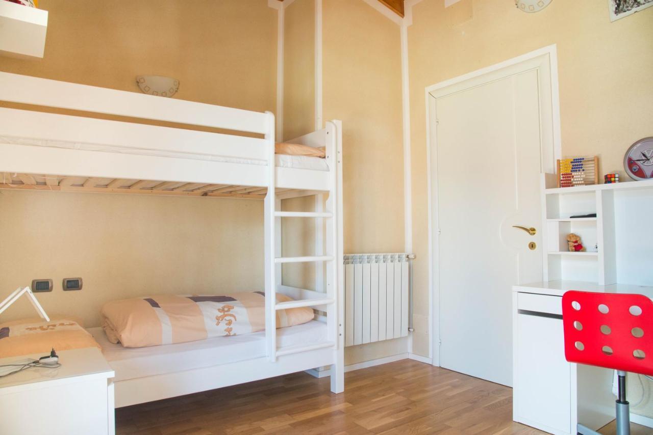 Guesthouse "Villa Tamas" Лимоне-суль-Гарда Экстерьер фото